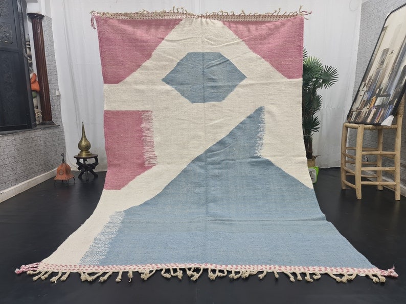 Authentic Handwoven Berber Rug 100% Wool 8 x 5 Feet Morocco: Authentic Handwoven Berber Rug 100% Wool 8 x 5 Feet Morocco Experience the beauty of authentic craftsmanship with this stunning handwoven rug. Created by skilled Berber women weavers in the Atlas Moun