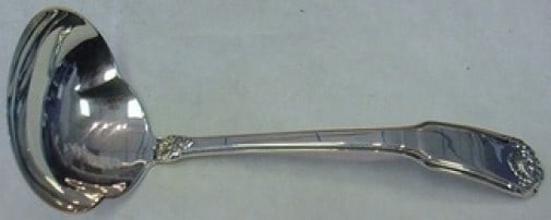 International Sterling Silver Whitehall Gravy Ladle 6 1/4 Inches: International Sterling Silver Whitehall Gravy Ladle 6 1/4 Inches This exquisite gravy ladle from the Whitehall pattern by International Sterling is a timeless addition to any dining collection. Crafte