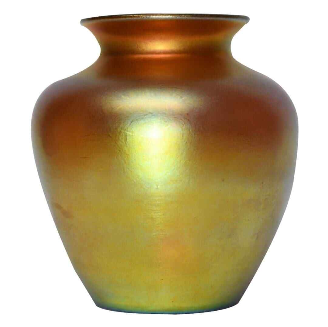 Signed Steuben Aurene Gold Art Glass Vase (1 of 3)