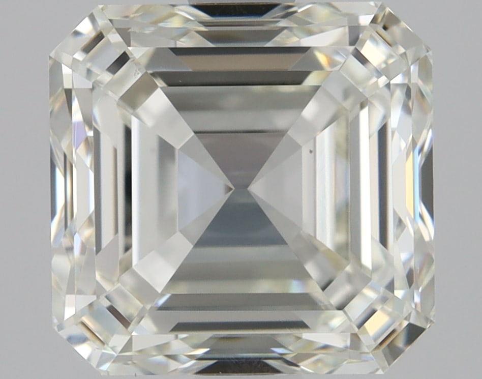 Loose Diamond - ASSCHER 2.02ct K VS2: Loose Diamond - ASSCHER 2.02ct K VS2 Source: Natural Mined Diamond Shape: ASSCHER Carats: 2.02 Color: K Clarity: VS2 Certification: GIA Condition: Pre-Owned PLEASE NOTE: Framed, Large, or heavy items 
