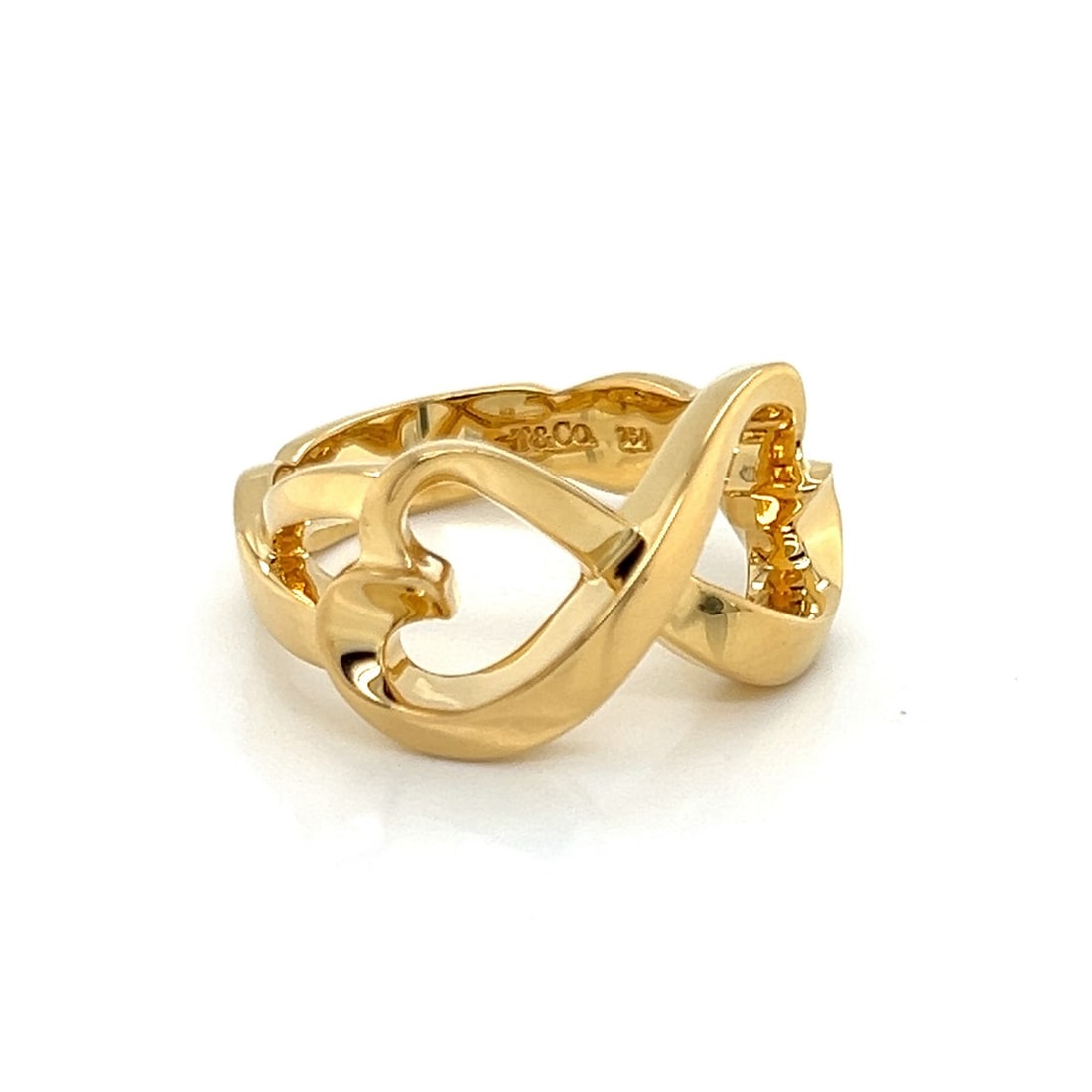 Tiffany & Co. Paloma Picasso Double Hearts Infinity Ring 18k Yellow Gold 5.5: Tiffany & Co. Paloma Picasso Double Hearts Infinity Ring 18k Yellow Gold 5.5 Pre-owned Tiffany & Co. Paloma Picasso Infinity Double Hearts ring crafted in solid 18k yellow gold. This signed fine jewel