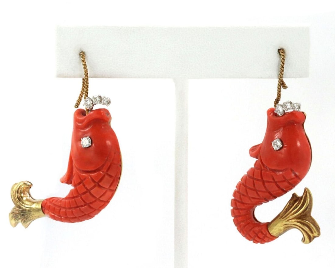Nayan Oid Fish Hook Dangle Earrings in 18k Gold with Coral and Diamonds: Nayan Oid Fish Hook Dangle Earrings in 18k Gold with Coral and Diamonds Vintage Nayan Oid dangle/drop earrings featuring a sculptural fish hook design with natural carved coral and natural diamond acc