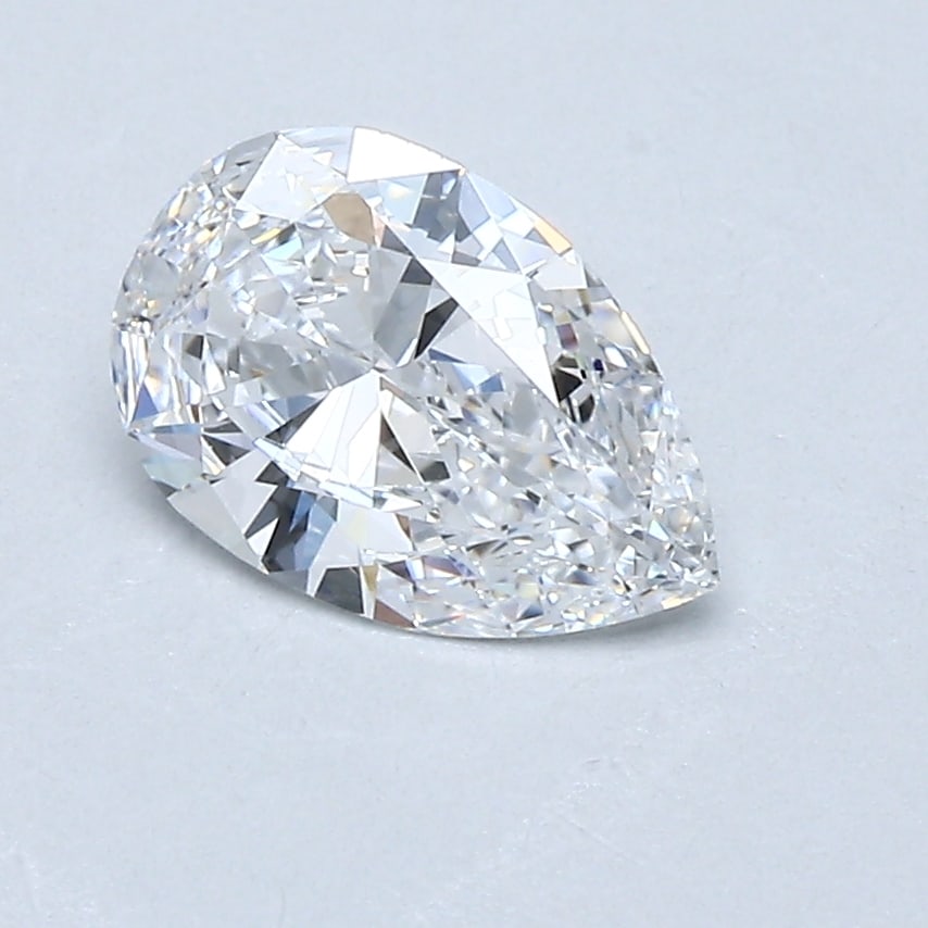 Loose Diamond - PEAR 0.9ct D SI1: Loose Diamond - PEAR 0.9ct D SI1 Source: Natural Mined Diamond Shape: PEAR Carats: 0.9 Color: D Clarity: SI1 Certification: GIA Condition: Pre-Owned PLEASE NOTE: Framed, Large, or heavy items do not h