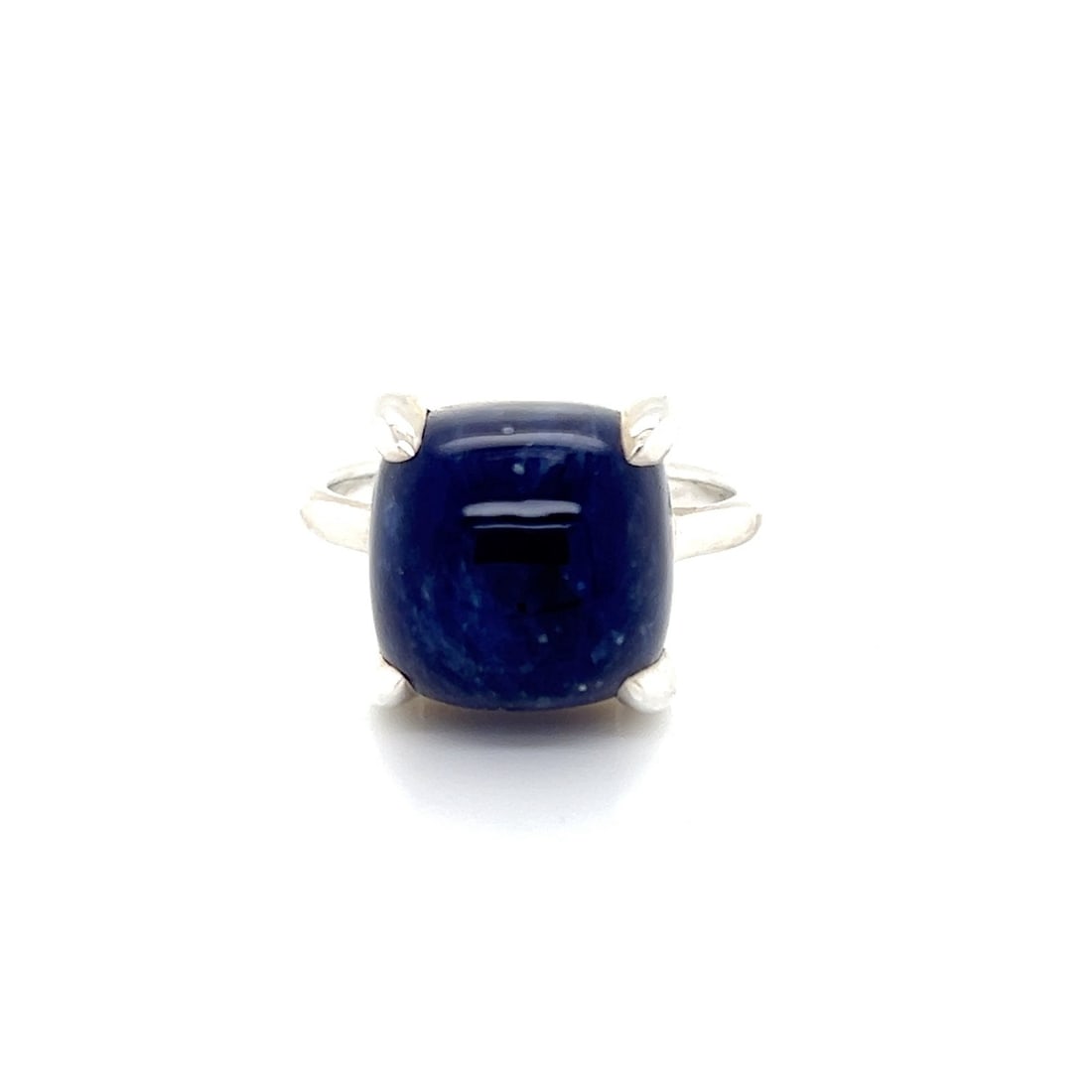 Tiffany & Co. Paloma Picasso Sugar Stacks Sodalite Ring Sterling Silver Size 7: Tiffany & Co. Paloma Picasso Sugar Stacks Sodalite Ring Sterling Silver Size 7 Authentic Tiffany & Co. Paloma Picasso Sugar Stacks ring featuring a natural sodalite gemstone in a sculptural dome desig