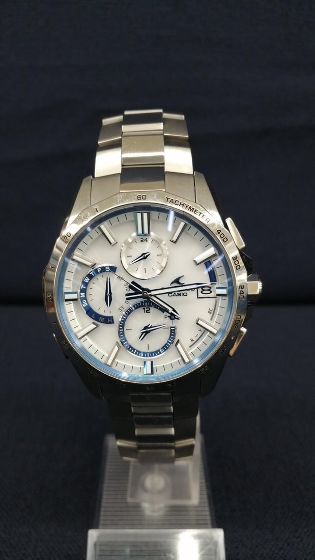 CASIO OCW-S4000 Oceanus Manta men's solar chronograph watch Japan: CASIO OCW-S4000 Oceanus Manta men's solar chronograph watch Japan Pre-owned Casio Oceanus Manta OCW-S4000 wristwatch from Japan. This men's radio-controlled solar Bluetooth watch features a chronograp
