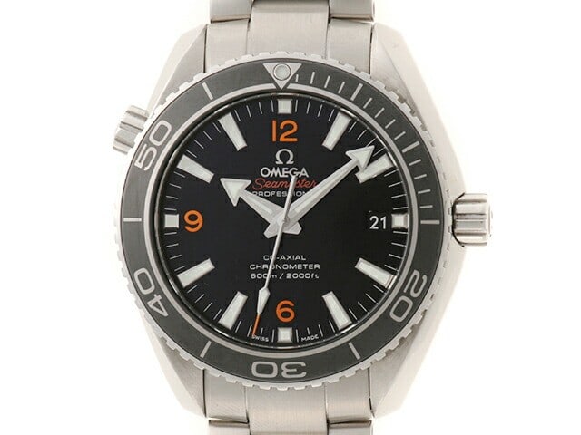 Mens wristwatch OMEGA Seamaster Planet Ocean 600M ref 232.30.42.21.01.003: Mens wristwatch OMEGA Seamaster Planet Ocean 600M ref 232.30.42.21.01.003 OMEGA Seamaster Planet Ocean 600M men's wristwatch, model 232.30.42.21.01.003, in stainless steel with a black finish. This pr