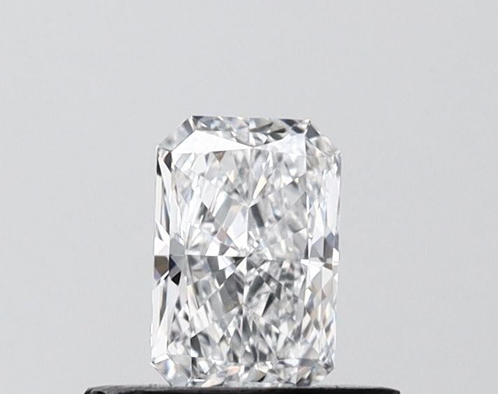 Loose Diamond - RADIANT 0.5ct D VVS1: Loose Diamond - RADIANT 0.5ct D VVS1 Source: This is a real non-mined Diamond that has been grown in a lab Shape: RADIANT Carats: 0.5 Color: D Clarity: VVS1 Certification: IGI Video: