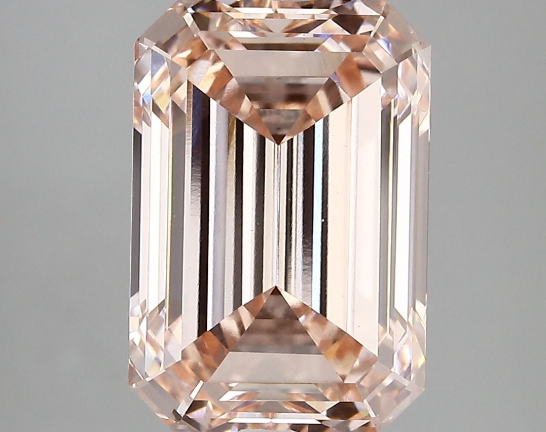 Loose Diamond - EMERALD 5.69ct Fancy Intense Pink VS1: Loose Diamond - EMERALD 5.69ct Fancy Intense Pink VS1 Source: This is a real non-mined Diamond that has been grown in a lab Shape: EMERALD Carats: 5.69 Color: Fancy Intense Pink Certification: IGI Vid