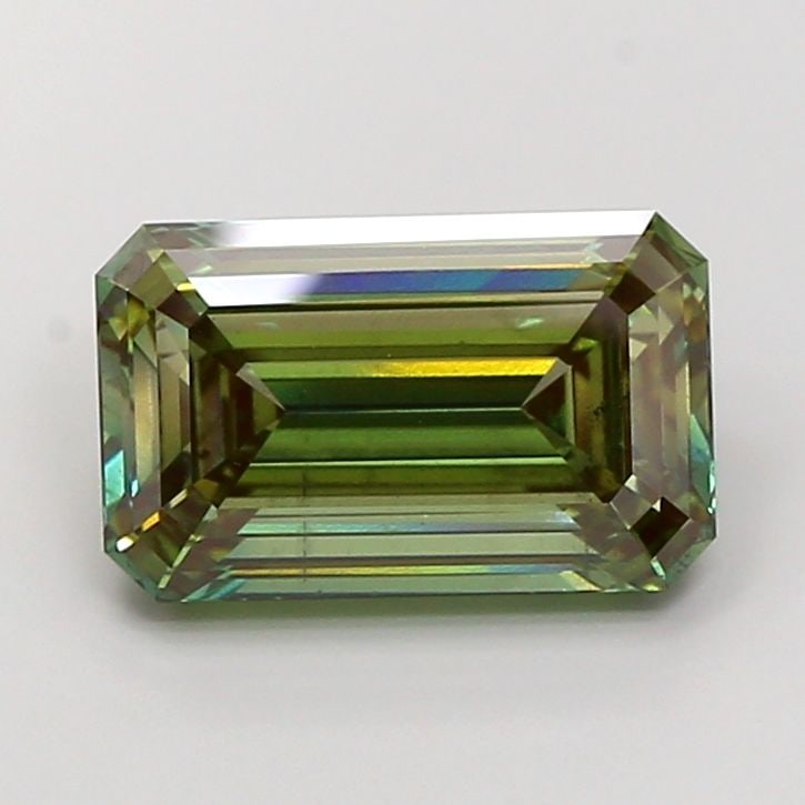 Loose Diamond - EMERALD 6.57ct Fancy Vivid Green SI1: Loose Diamond - EMERALD 6.57ct Fancy Vivid Green SI1 Source: This is a real non-mined Diamond that has been grown in a lab Shape: EMERALD Carats: 6.57 Color: Fancy Vivid Green Certification: IGI Video