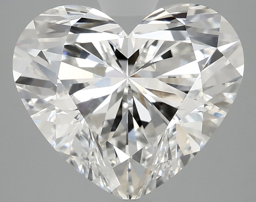 Loose Diamond - HEART 4.08ct E VVS2: Loose Diamond - HEART 4.08ct E VVS2 Source: This is a real non-mined Diamond that has been grown in a lab Shape: HEART Carats: 4.08 Color: E Clarity: VVS2 Certification: IGI Condition: Pre-Owned PLEAS