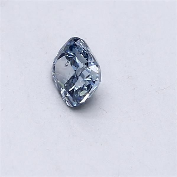 Loose Diamond - CUSHION MODIFIED 0.31ct Fancy Vivid Blue SI2: Loose Diamond - CUSHION MODIFIED 0.31ct Fancy Vivid Blue SI2 Source: This is a real non-mined Diamond that has been grown in a lab Shape: CUSHION MODIFIED Carats: 0.31 Color: Fancy Vivid Blue