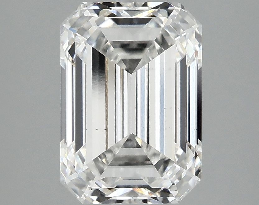 Loose Diamond - EMERALD 3.04ct D VS2: Loose Diamond - EMERALD 3.04ct D VS2 Source: This is a real non-mined Diamond that has been grown in a lab Shape: EMERALD Carats: 3.04 Color: D Clarity: VS2 Certification: IGI Video: