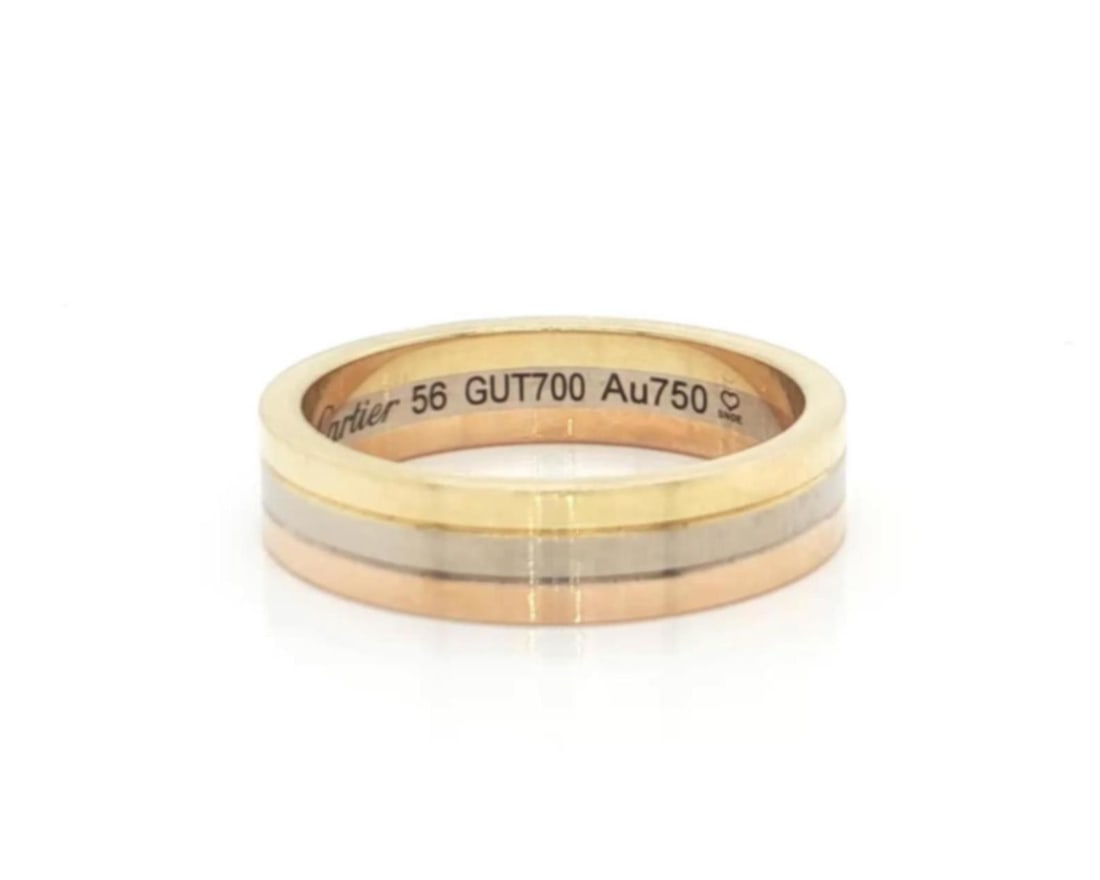Cartier Trinity Vendome Louis 18k Tri Color Gold Band Ring Size 7.5 Cert: Cartier Trinity Vendome Louis 18k Tri Color Gold Band Ring Size 7.5 Cert Pre-owned Cartier Vendome Louis Trinity ring featuring the iconic interlocking three-band rolling design. Crafted in 18k tri-co