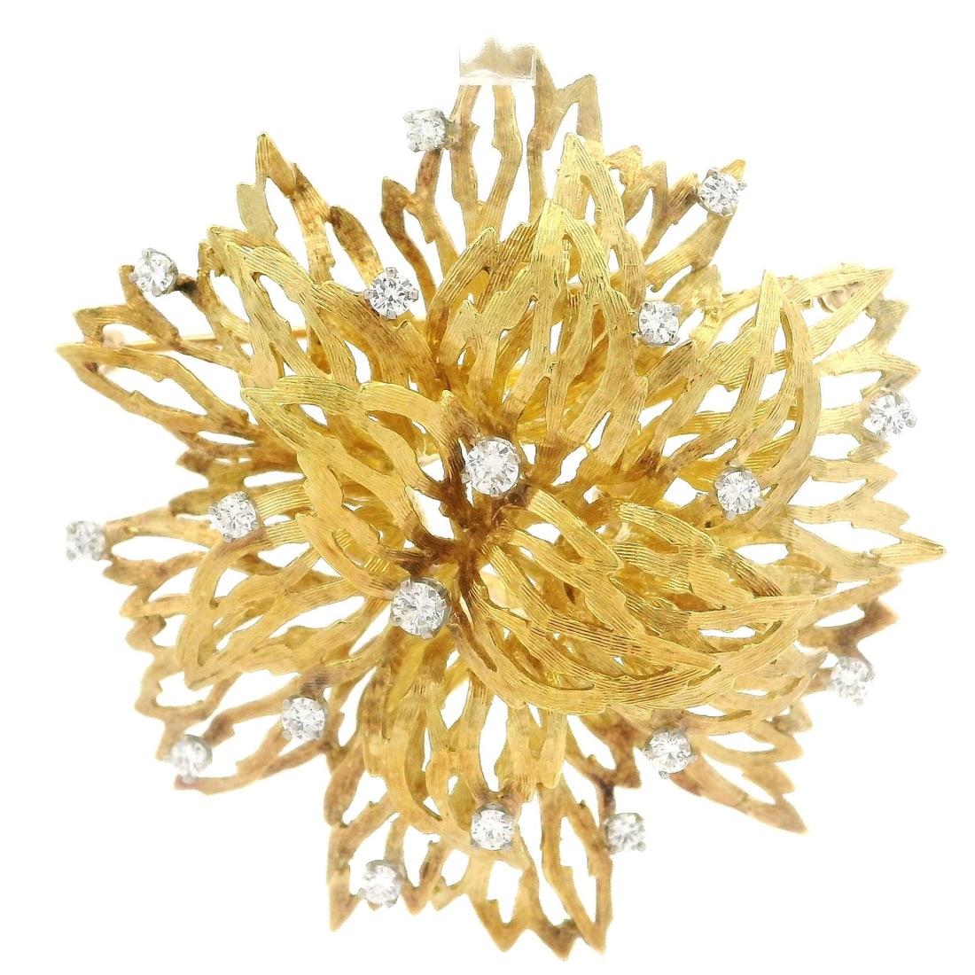 14k Yellow Gold Diamond Flower Spray Brooch Vintage Textured: 14k Yellow Gold Diamond Flower Spray Brooch Vintage Textured This vintage brooch features a striking large flower spray design crafted from solid yellow gold, accented by a textured and layered finish
