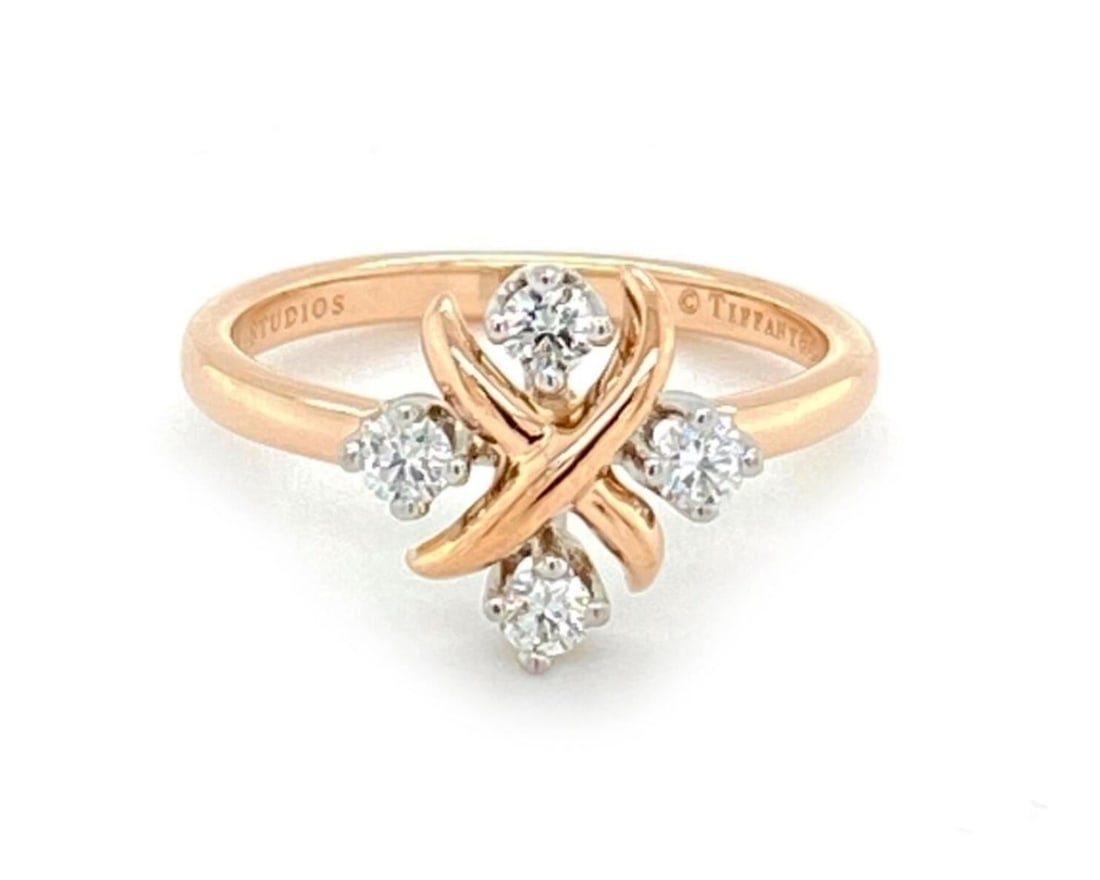 Tiffany & Co. Schlumberger Lynn Diamond Ring Platinum 18k Rose Gold 5.5: Tiffany & Co. Schlumberger Lynn Diamond Ring Platinum 18k Rose Gold 5.5 Pre-owned Tiffany & Co. Schlumberger Lynn ring crafted in platinum and 18k rose gold, accented with natural diamonds. This signe