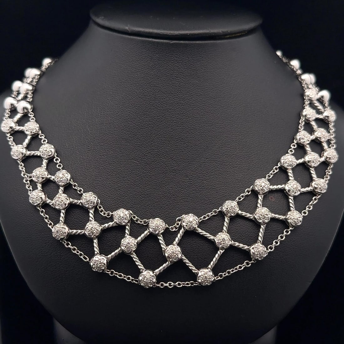 Leo Pizzo 18k White Gold 1.50ctw Diamond Flexible Necklace: Leo Pizzo 18k White Gold 1.50ctw Diamond Flexible Necklace This exquisite flexible necklace features a stunning lattice style design crafted from solid 18k white gold. Adorned with 243 natural genuine