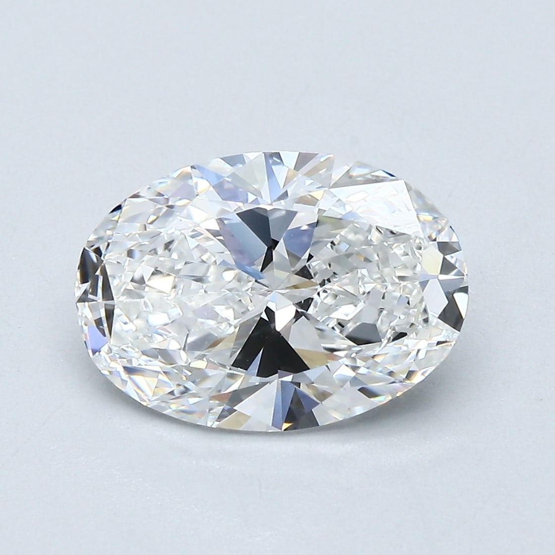 Loose Diamond - OVAL 3.01ct F VVS2: Loose Diamond - OVAL 3.01ct F VVS2 Source: Natural Mined Diamond Shape: OVAL Carats: 3.01 Color: F Clarity: VVS2 Certification: GIA Condition: Pre-Owned PLEASE NOTE: Framed, Large, or heavy items do