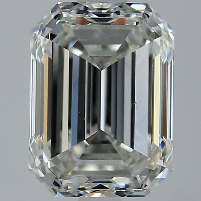 Loose Diamond - EMERALD 1.51ct J VS2: Loose Diamond - EMERALD 1.51ct J VS2 Source: Natural Mined Diamond Shape: EMERALD Carats: 1.51 Color: J Clarity: VS2 Certification: GIA Condition: Pre-Owned PLEASE NOTE: Framed, Large, or heavy items 