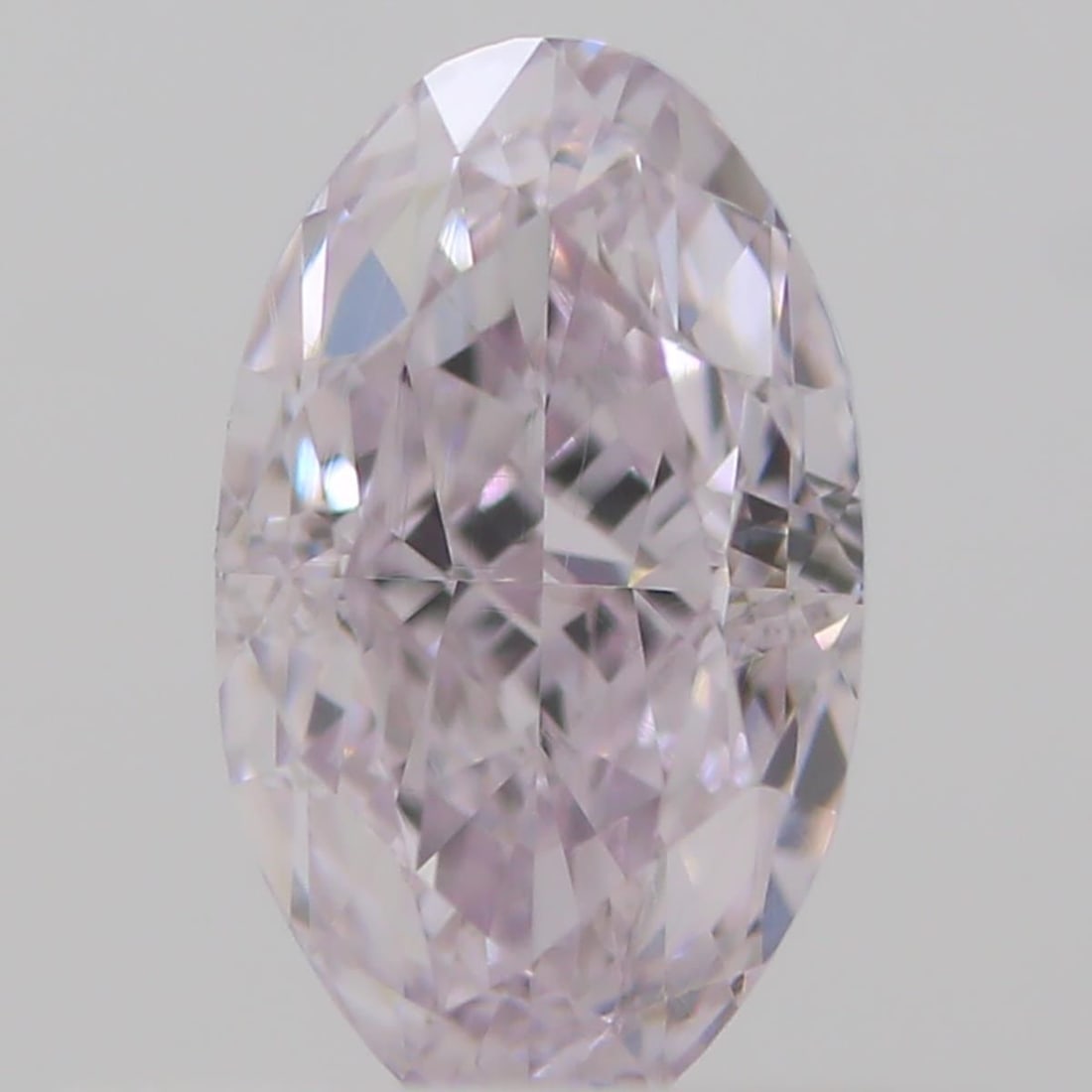 Loose Diamond - OVAL 0.41ct Light Pink VS1: Loose Diamond - OVAL 0.41ct Light Pink VS1 Source: Natural Shape: OVAL Carats: 0.41 Color: Light Pink Certification: GIA Video: