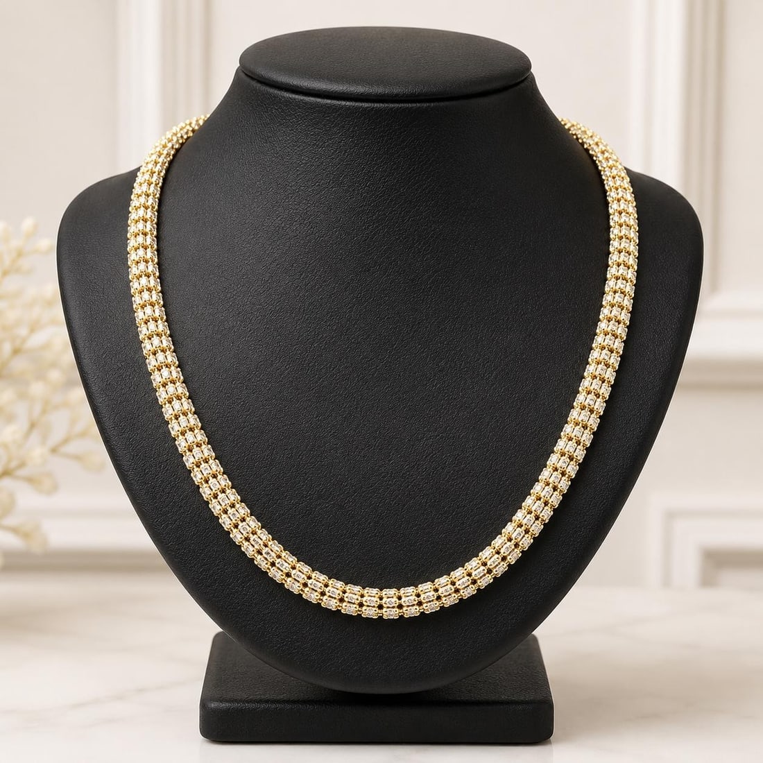 Unbranded 14k Yellow White Gold 22in Tube Link Chain Necklace 5.2mm: Unbranded 14k Yellow White Gold 22in Tube Link Chain Necklace 5.2mm Pre-owned unbranded chain necklace in solid 14k yellow and white gold with a diamond cut tube link design. This 22-inch necklace fea