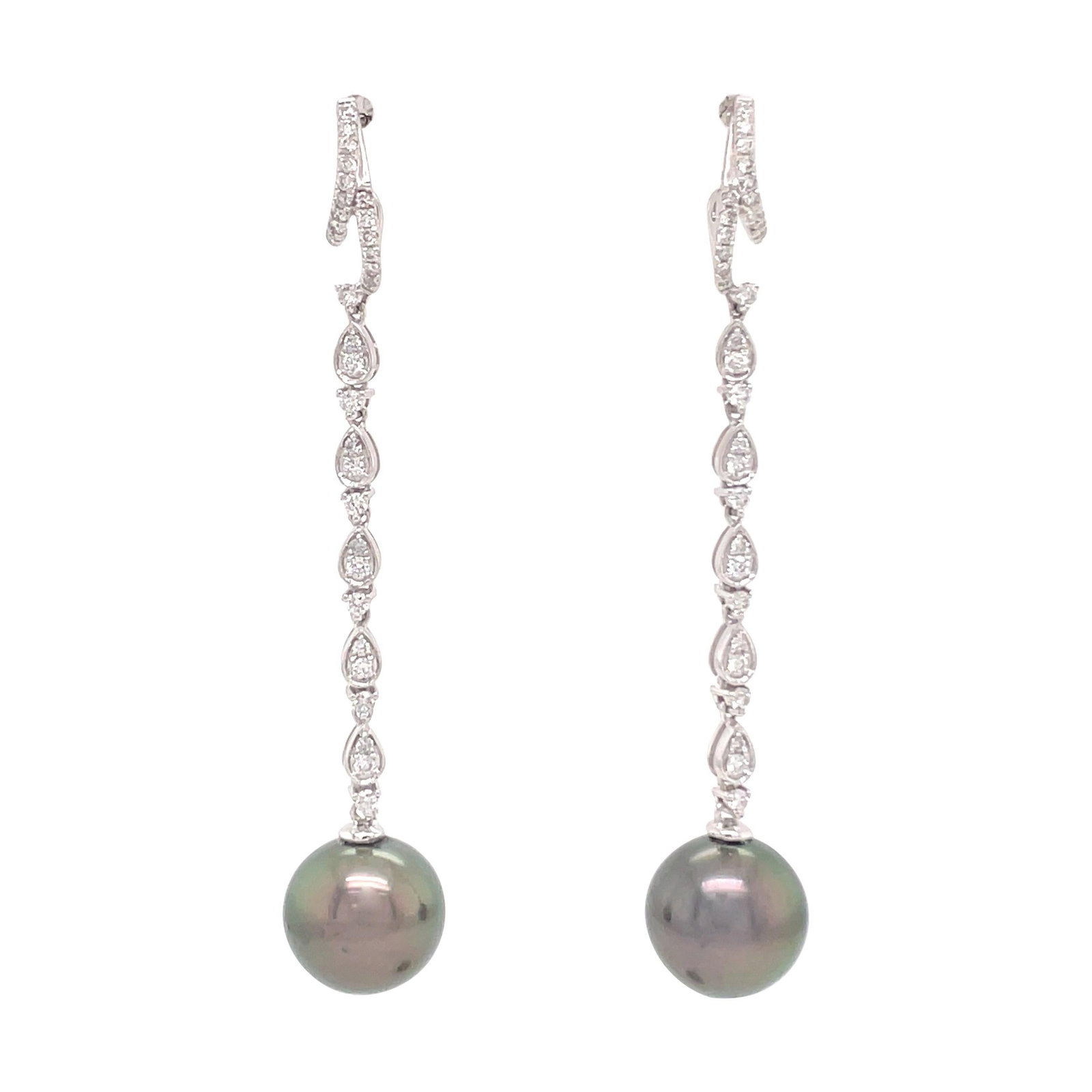 Harbor Diamonds 18K White Gold Diamond Tahitian Pearl Drop Earrings 0.58ct: Harbor Diamonds 18K White Gold Diamond Tahitian Pearl Drop Earrings 0.58ct Elevate your elegance with these stunning 18 Karat White Gold Diamond Tahitian Pearl Drop Earrings. Crafted from high-quality