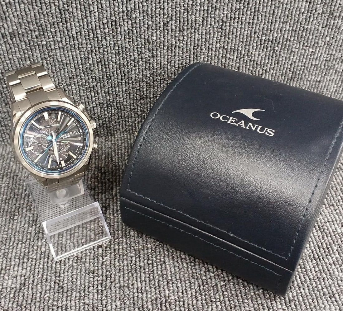 CASIO OCW-T4000 OCEANUS mens solar titanium wristwatch Japan: CASIO OCW-T4000 OCEANUS mens solar titanium wristwatch Japan Pre-owned CASIO OCEANUS OCW-T4000 men's wristwatch with an analog display, solar charging movement, and a titanium band. It features the br