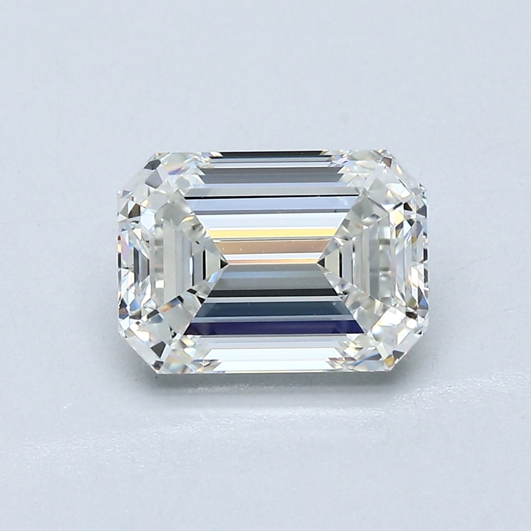 Loose Diamond - EMERALD 2.03ct H VS2: Loose Diamond - EMERALD 2.03ct H VS2 Source: Natural Mined Diamond Shape: EMERALD Carats: 2.03 Color: H Clarity: VS2 Certification: GIA Condition: Pre-Owned PLEASE NOTE: Framed, Large, or heavy items 