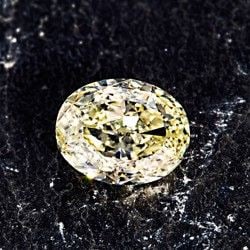 Loose Diamond - OVAL 2.04ct U-V VVS1: Loose Diamond - OVAL 2.04ct U-V VVS1 Source: Natural Shape: OVAL Carats: 2.04 Color: U-V Certification: GIA PLEASE NOTE: Framed, Large, or heavy items do not have shipping costs included. The exact sh