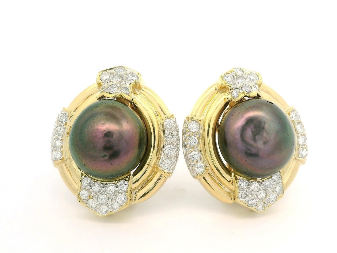 18k Solid Yellow Gold Tahitian Pearl Diamond Clip-On Earrings: 18k Solid Yellow Gold Tahitian Pearl Diamond Clip-On Earrings Enhance your elegance with these stunning clip-on button earrings featuring solid 18k yellow gold, beautifully crafted to showcase two gen