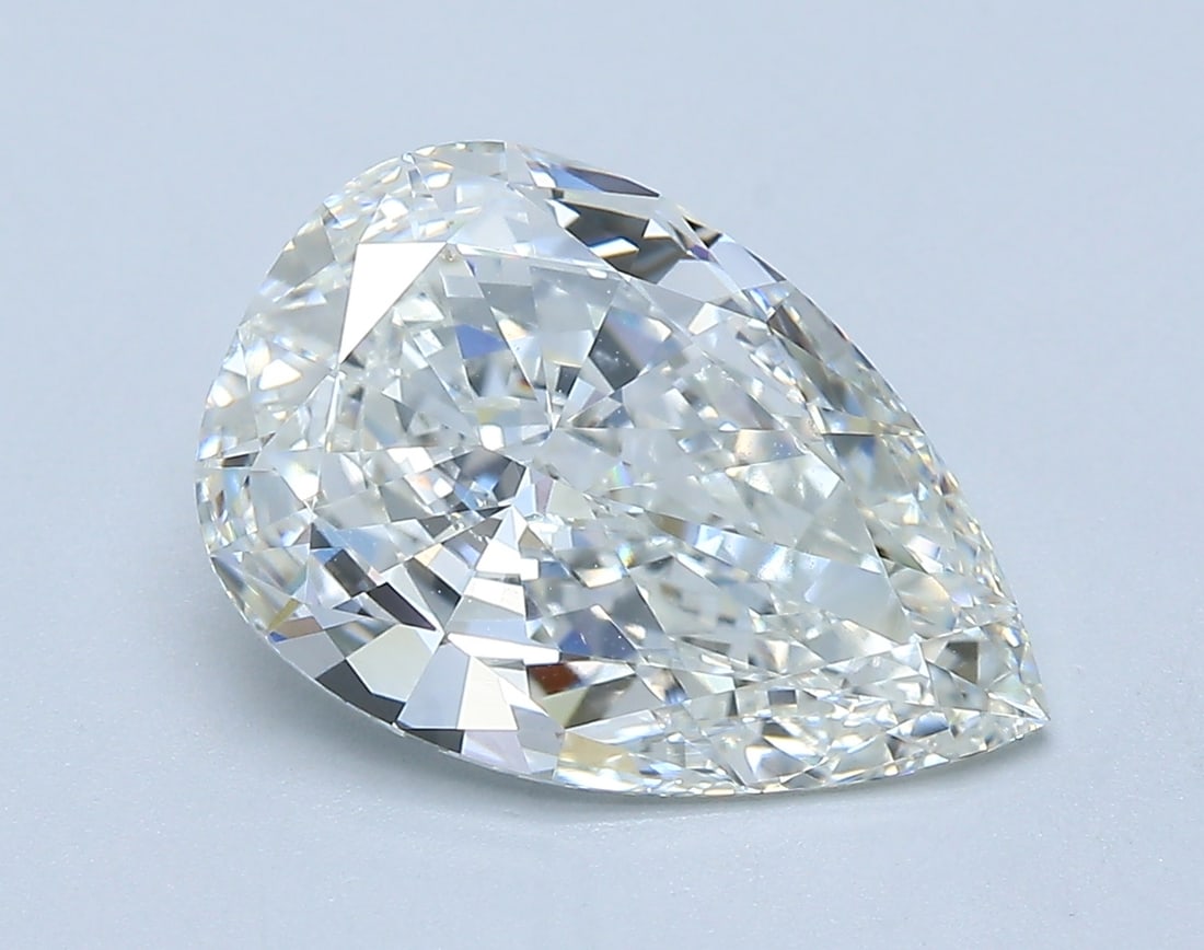Loose Diamond - PEAR 3.01ct H VS2: Loose Diamond - PEAR 3.01ct H VS2 Source: Natural Mined Diamond Shape: PEAR Carats: 3.01 Color: H Clarity: VS2 Certification: GIA Condition: Pre-Owned PLEASE NOTE: Framed, Large, or heavy items do not