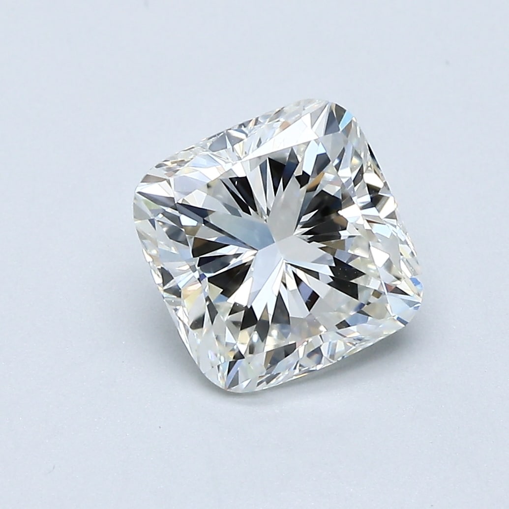 Loose Diamond - CUSHION 1.9ct H VS1: Loose Diamond - CUSHION 1.9ct H VS1 Source: Natural Mined Diamond Shape: CUSHION Carats: 1.9 Color: H Clarity: VS1 Certification: GIA Condition: Pre-Owned PLEASE NOTE: Framed, Large, or heavy items do