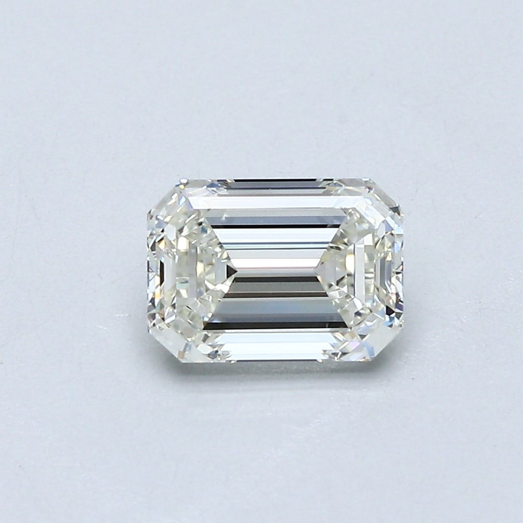 Loose Diamond - EMERALD 1.2ct J VS1: Loose Diamond - EMERALD 1.2ct J VS1 Source: Natural Mined Diamond Shape: EMERALD Carats: 1.2 Color: J Clarity: VS1 Certification: GIA Condition: Pre-Owned PLEASE NOTE: Framed, Large, or heavy items do