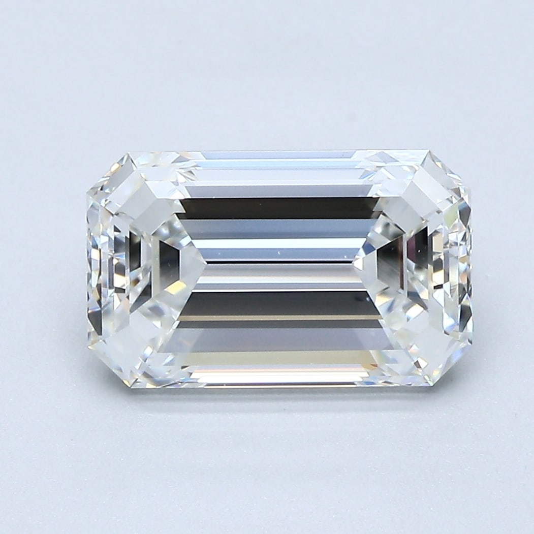 Loose Diamond - EMERALD 3.01ct F VVS1: Loose Diamond - EMERALD 3.01ct F VVS1 Source: Natural Mined Diamond Shape: EMERALD Carats: 3.01 Color: F Clarity: VVS1 Certification: GIA Condition: Pre-Owned PLEASE NOTE: Framed, Large, or heavy item