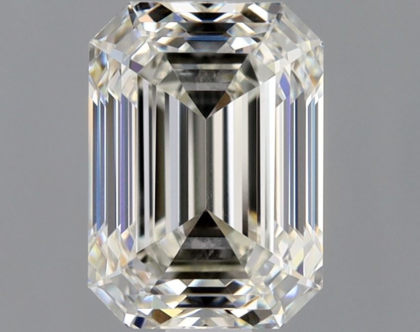 Loose Diamond - EMERALD 1.29ct J VVS2: Loose Diamond - EMERALD 1.29ct J VVS2 Source: Natural Mined Diamond Shape: EMERALD Carats: 1.29 Color: J Clarity: VVS2 Certification: GIA Condition: Pre-Owned PLEASE NOTE: Framed, Large, or heavy item