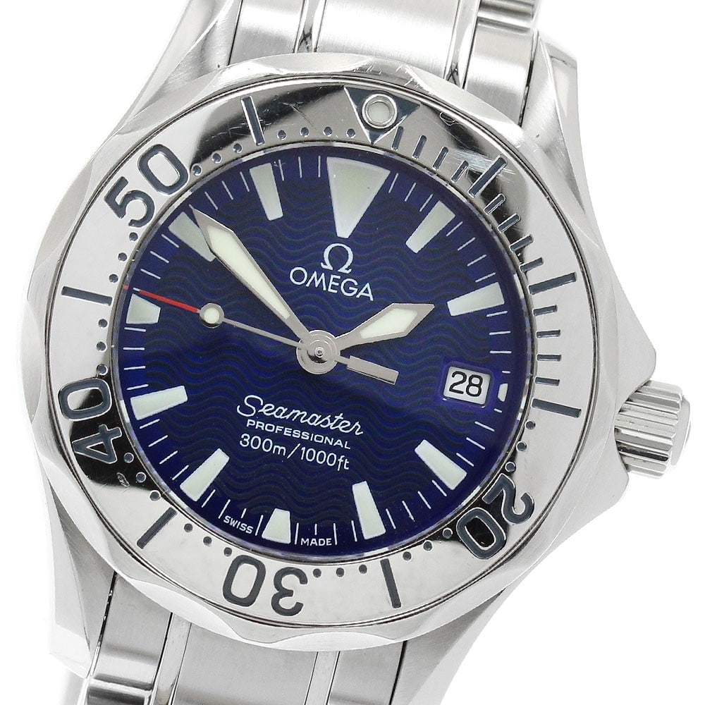OMEGA Seamaster 300m 2285.80 Ladies Quartz Date Watch: OMEGA Seamaster 300m 2285.80 Ladies Quartz Date Watch This OMEGA Seamaster 300m Date ladies wristwatch is a pre-owned Swiss quartz watch with a stainless steel case and bracelet. It features a blue di