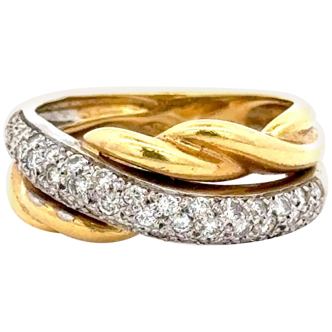 Harbor Diamonds 18K Yellow Gold Braided Diamond Band Ring 0.85ct: Harbor Diamonds 18K Yellow Gold Braided Diamond Band Ring 0.85ct This stunning braided band ring is crafted from luxurious 18 karat yellow gold, showcasing a contemporary design. Featuring 43 round br