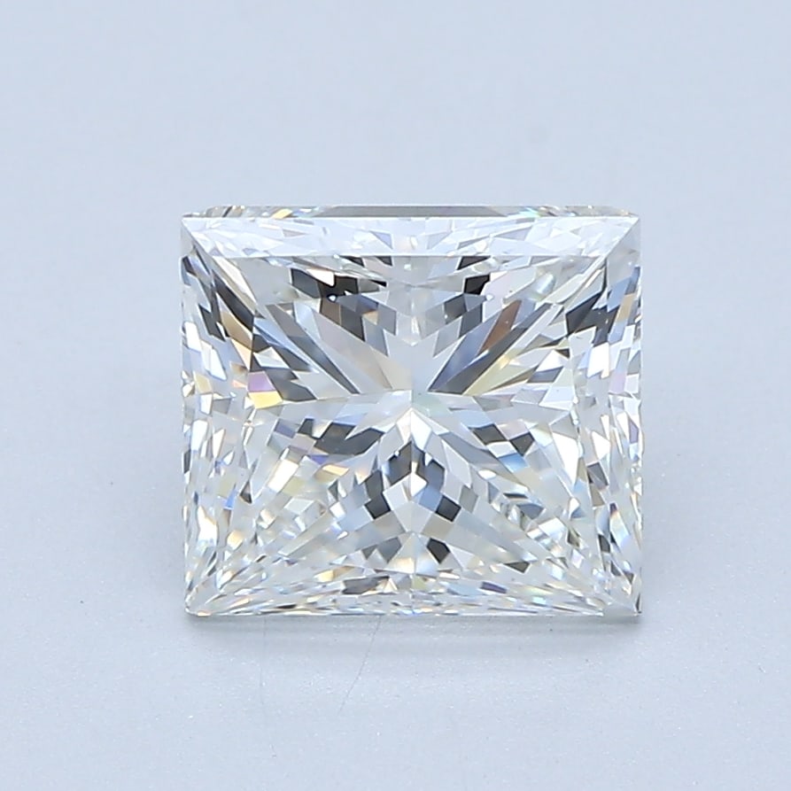 Loose Diamond - PRINCESS 2.28ct G VS2: Loose Diamond - PRINCESS 2.28ct G VS2 Source: Natural Mined Diamond Shape: PRINCESS Carats: 2.28 Color: G Clarity: VS2 Certification: GIA Condition: Pre-Owned PLEASE NOTE: Framed, Large, or heavy item