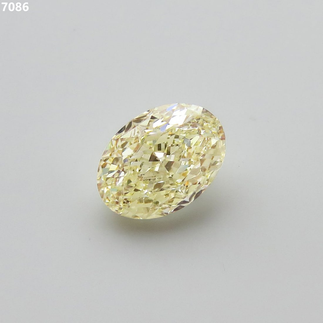 Loose Diamond - OVAL 3.04ct U-V VS1 (1 of 1)