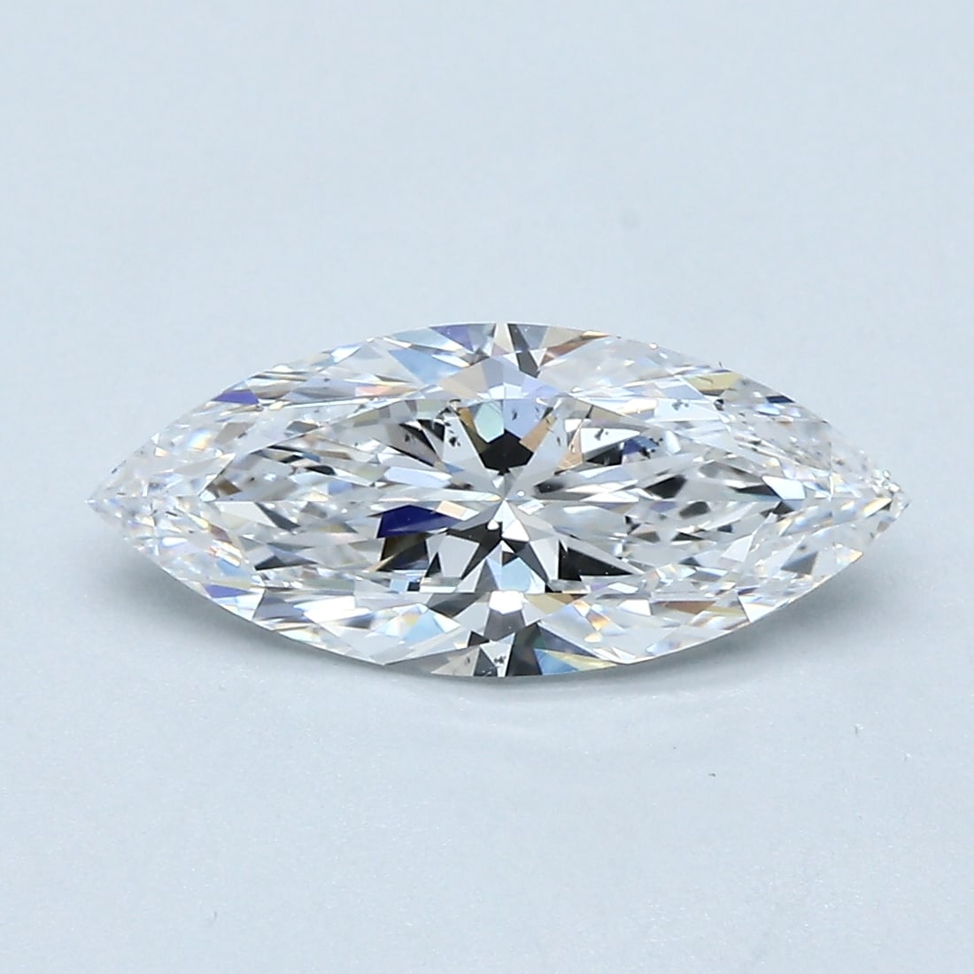 Loose Diamond - MARQUISE 1.51ct D VS2: Loose Diamond - MARQUISE 1.51ct D VS2 Source: Natural Mined Diamond Shape: MARQUISE Carats: 1.51 Color: D Clarity: VS2 Certification: GIA Condition: Pre-Owned PLEASE NOTE: Framed, Large, or heavy item