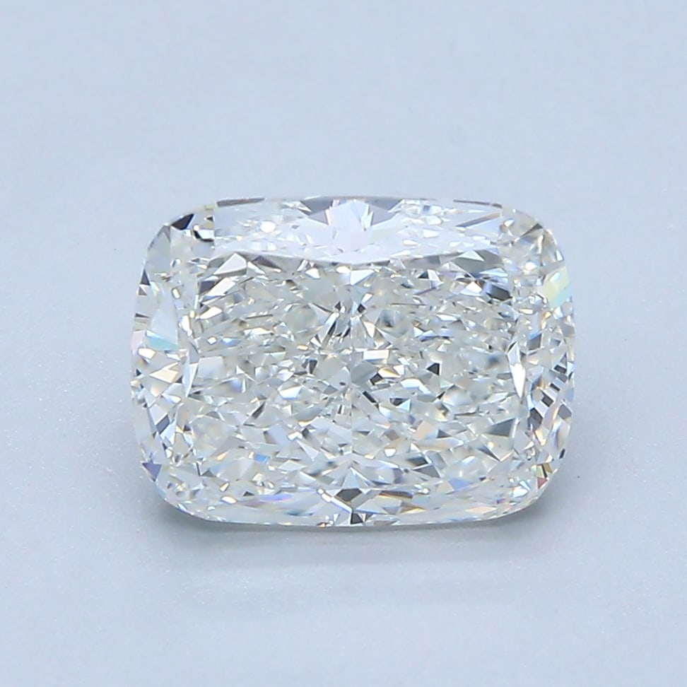 Loose Diamond - CUSHION 2.5ct G VS2: Loose Diamond - CUSHION 2.5ct G VS2 Source: Natural Mined Diamond Shape: CUSHION Carats: 2.5 Color: G Clarity: VS2 Certification: GIA Condition: Pre-Owned PLEASE NOTE: Framed, Large, or heavy items do