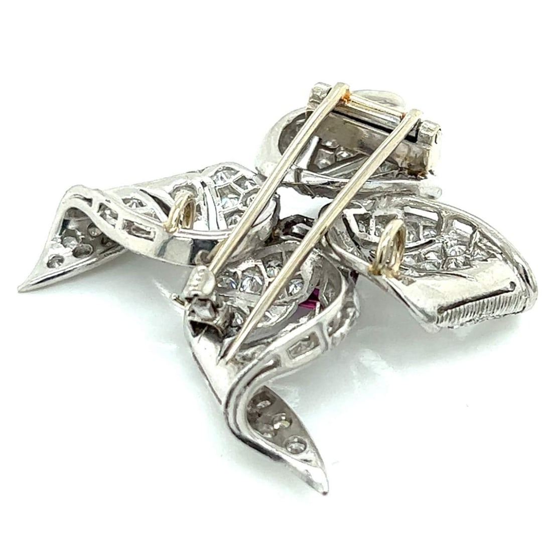 Art Deco Platinum Brooch with 3.00 Ct Ruby and 96 Diamonds (1 of 4)