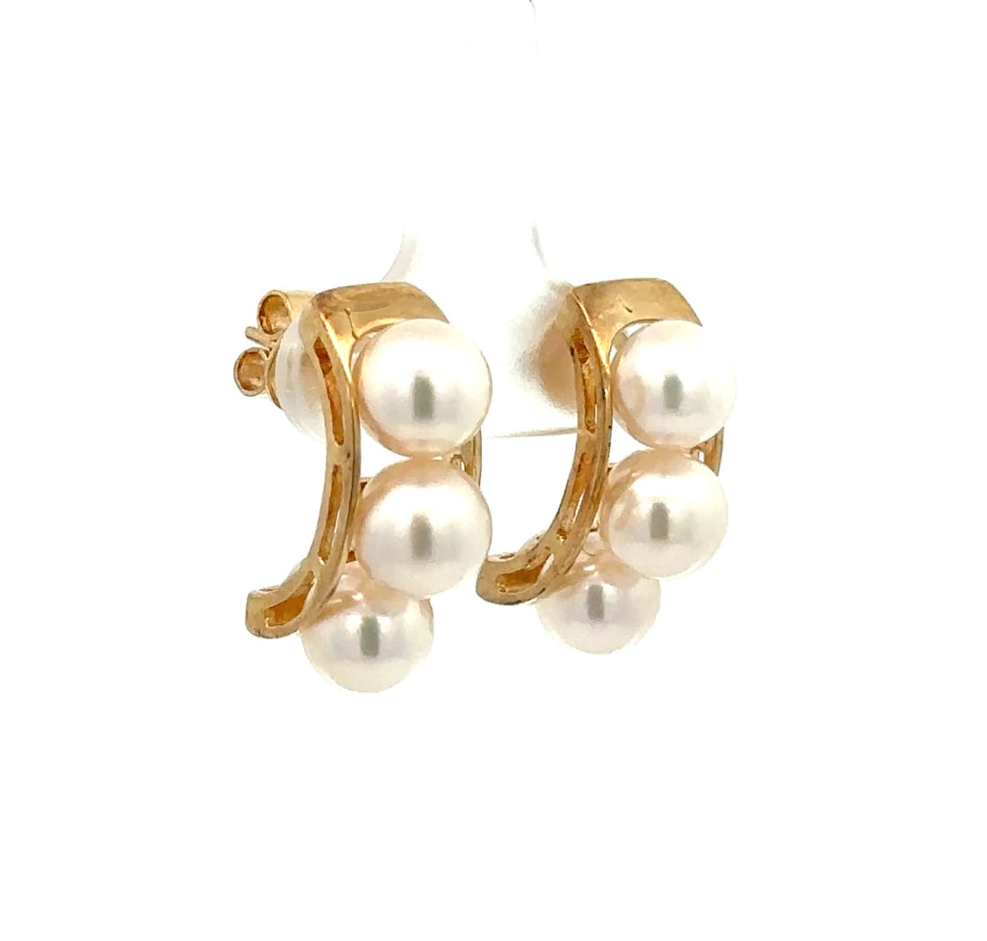Elegant 14K Yellow Gold Cuff Pearl Drop Earrings 7.5mm: Elegant 14K Yellow Gold Cuff Pearl Drop Earrings 7.5mm Elevate your style with these stunning Solid 14K Yellow Gold Cuff Drop Earrings, adorned with six exquisite white cultured pearls. Each pearl mea