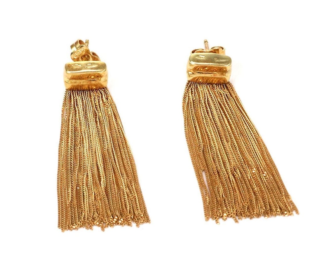Vintage 18k Yellow Gold Multi Strand Drop Earrings: Vintage 18k Yellow Gold Multi Strand Drop Earrings Vintage multi-strand dangle earrings crafted in solid 18k yellow gold. This original estate pair features a flowing, sculptural design with graceful 