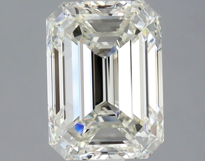 Loose Diamond - EMERALD 2.01ct J VVS1: Loose Diamond - EMERALD 2.01ct J VVS1 Source: Natural Mined Diamond Shape: EMERALD Carats: 2.01 Color: J Clarity: VVS1 Certification: GIA Condition: Pre-Owned PLEASE NOTE: Framed, Large, or heavy item