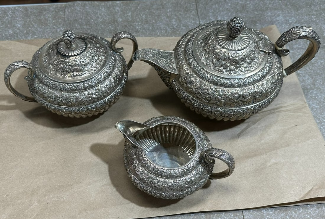 Tiffany & Co. Sterling Silver Antique Teapot Creamer Sugar Bowl Set Pattern 4686: Tiffany & Co. Sterling Silver Antique Teapot Creamer Sugar Bowl Set Pattern 4686 This stunning antique tea set by Tiffany & Co. Makers features a classic Art Deco design, crafted from solid .925 sterl