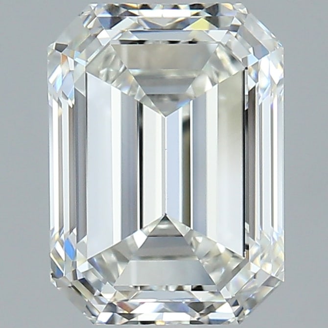 Loose Diamond - EMERALD 2.7ct I VS1: Loose Diamond - EMERALD 2.7ct I VS1 Source: Natural Mined Diamond Shape: EMERALD Carats: 2.7 Color: I Clarity: VS1 Certification: GIA Condition: Pre-Owned PLEASE NOTE: Framed, Large, or heavy items do