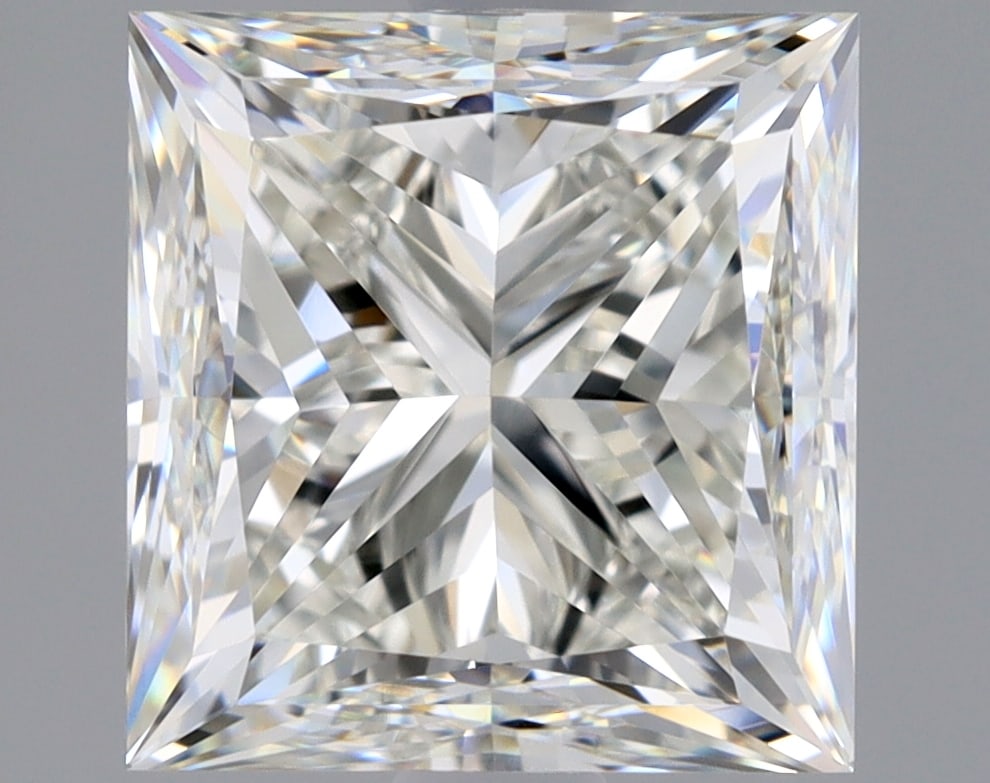Loose Diamond - PRINCESS 1.9ct I VS1: Loose Diamond - PRINCESS 1.9ct I VS1 Source: Natural Mined Diamond Shape: PRINCESS Carats: 1.9 Color: I Clarity: VS1 Certification: GIA Condition: Pre-Owned PLEASE NOTE: Framed, Large, or heavy items 