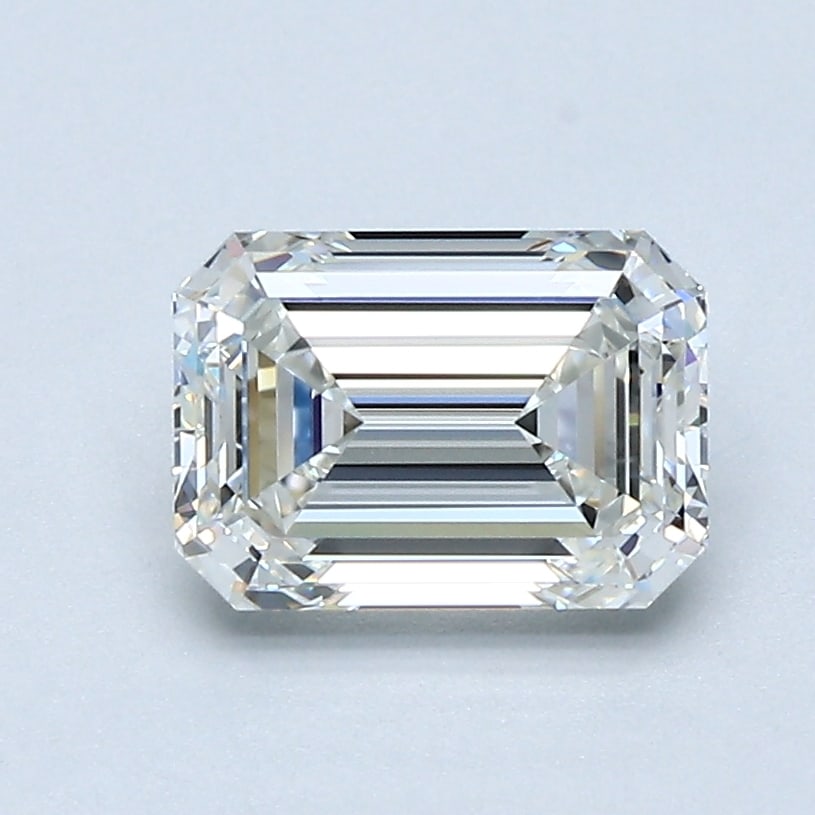 Loose Diamond - EMERALD 1.42ct H IF: Loose Diamond - EMERALD 1.42ct H IF Source: Natural Mined Diamond Shape: EMERALD Carats: 1.42 Color: H Clarity: IF Certification: GIA Condition: Pre-Owned PLEASE NOTE: Framed, Large, or heavy items