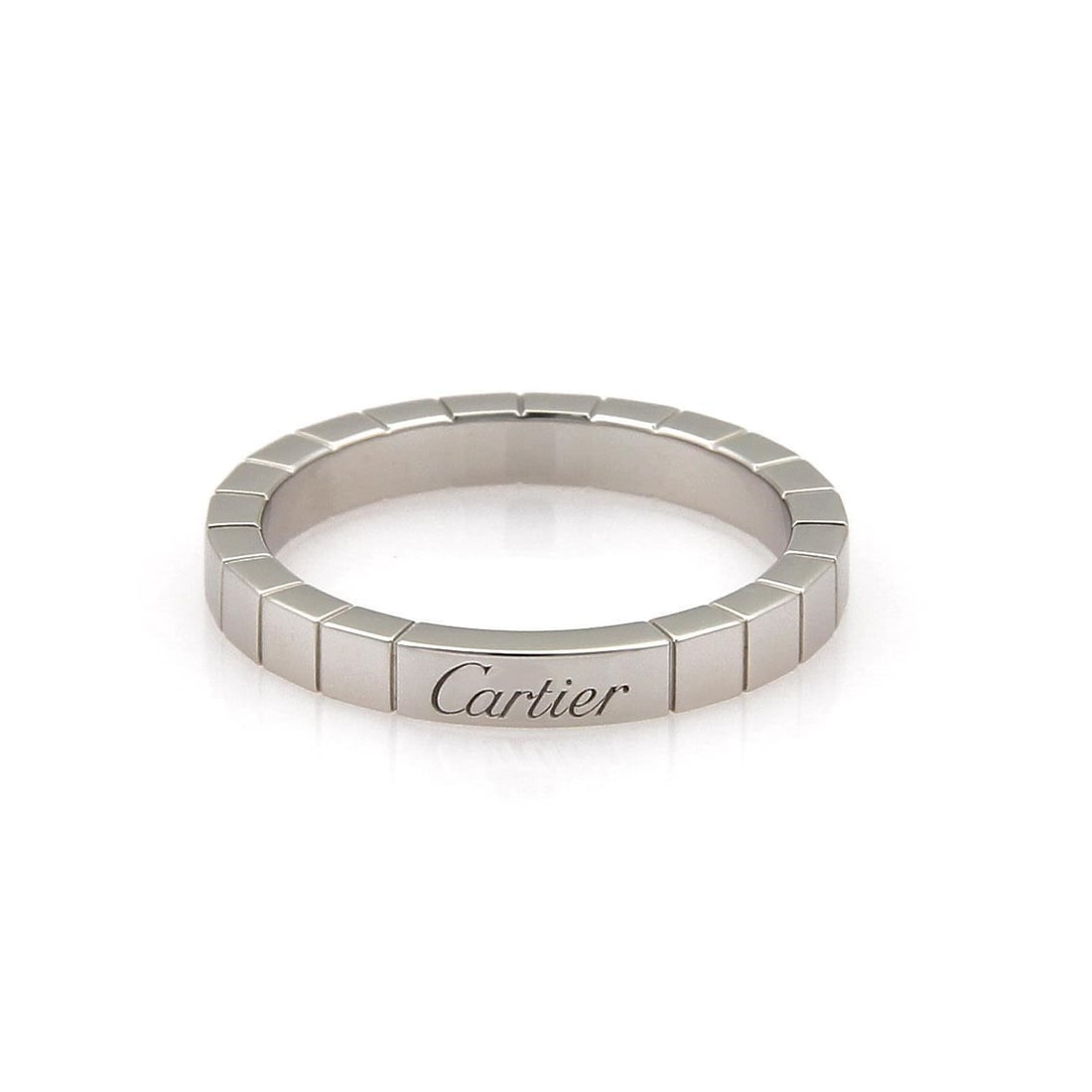 Cartier Lanieres 18k White Gold 3mm Band Ring Size 50: Cartier Lanieres 18k White Gold 3mm Band Ring Size 50 Discover the elegance of this authentic Cartier Lanieres ring, expertly crafted from 18k white gold. The ring features a high polished finish and 