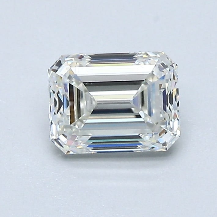 Loose Diamond - EMERALD 0.9ct H VVS2: Loose Diamond - EMERALD 0.9ct H VVS2 Source: Natural Mined Diamond Shape: EMERALD Carats: 0.9 Color: H Clarity: VVS2 Certification: GIA Condition: Pre-Owned PLEASE NOTE: Framed, Large, or heavy items 